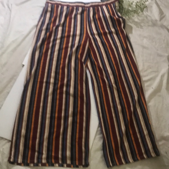 “FOREVER 21 +” NWT Ladies Tall/Wide Leg Pants. - Picture 3 of 10